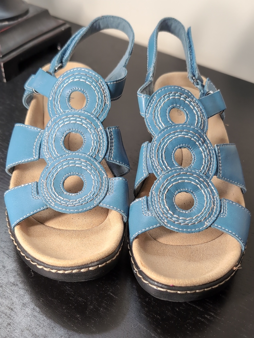 Clarks Leather Derby Sandals Size 11